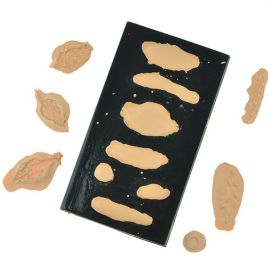 Kryolan Latex Littekenmal

Makkelijk te vullen met latex eenmaal gedroogd dan heb je een litteken wat aangebracht kan worden op de huid door middel van kryolan mastix.