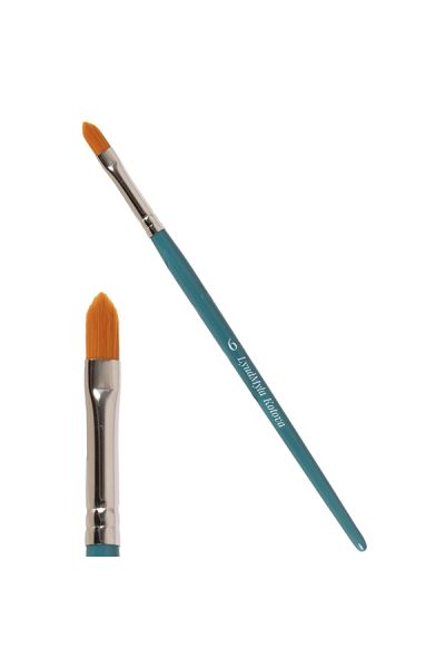 Lyudmyla Flat Petal Brush Size 6